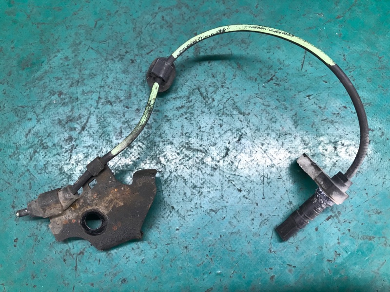 Датчик ABS передний TOYOTA PRIUS - 30 09-17 Датчик ABS передний TOYOTA PRIUS - 30 09-17