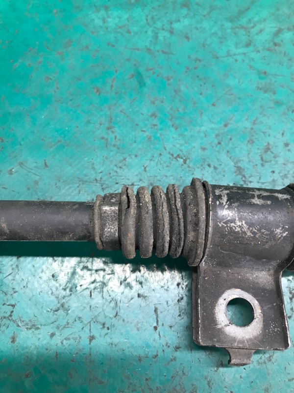 Трос стояночного тормоза левый OUTLANDER XL 05-13