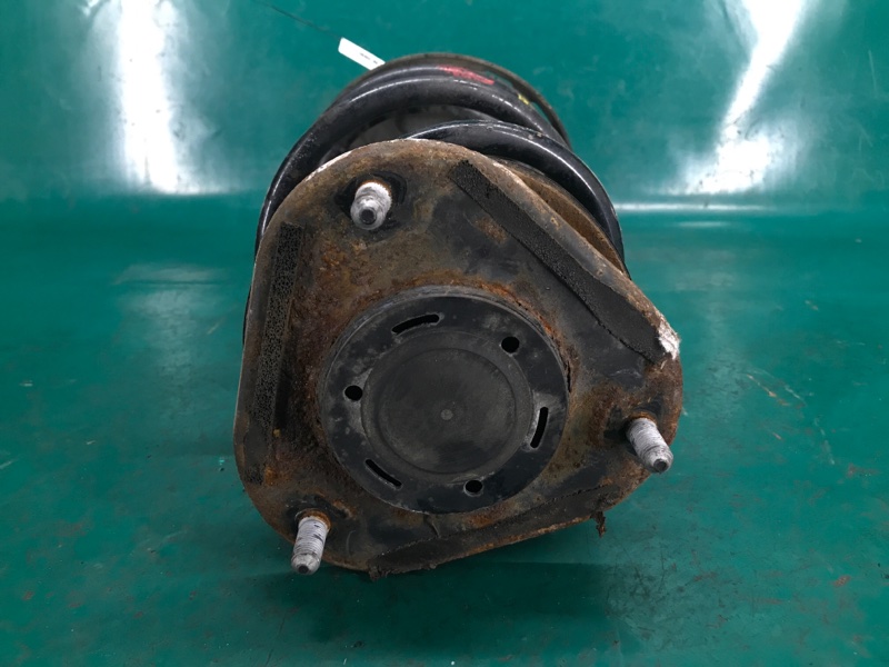 Амортизатор передний правый PRIUS - 30 09-17 Амортизатор передний правый PRIUS - 30 09-17