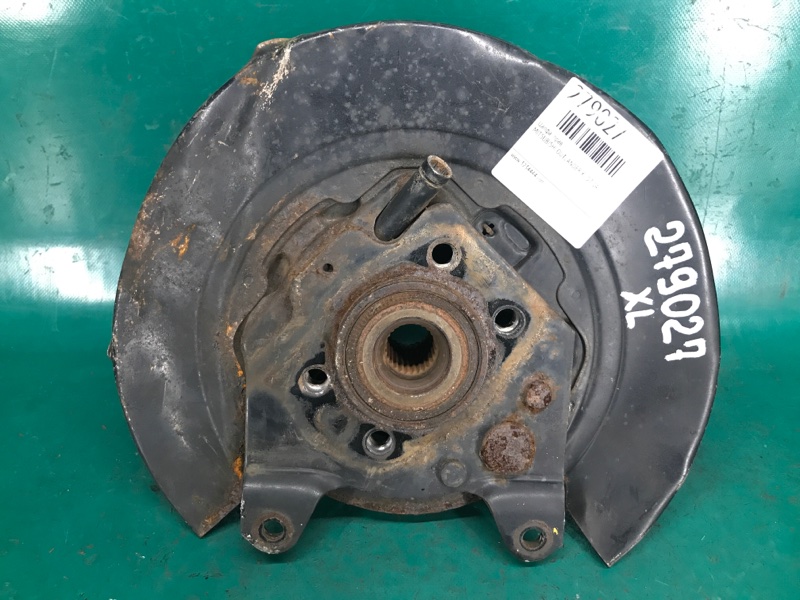 Ступица задняя правая OUTLANDER XL 05-13