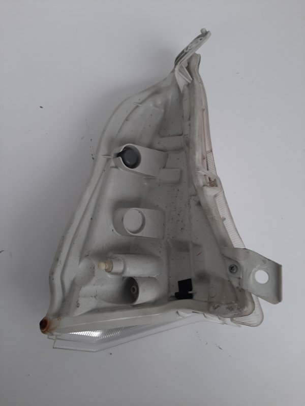 Указатель поворота передний левый NISSAN LEAF 10-17