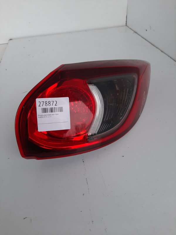 Запчасть фонарь наружный задний правый MAZDA CX-5 (KE) 11-17 KD54-51-150D Б/У Фонарь наружный задний правый MAZDA CX-5 (KE) 11-17 KD54-51-150D Б/У