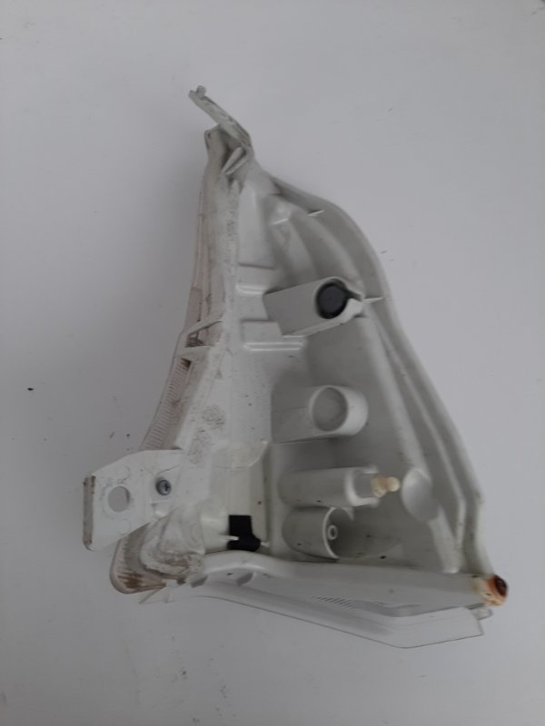 Указатель поворота передний правый NISSAN LEAF 10-17