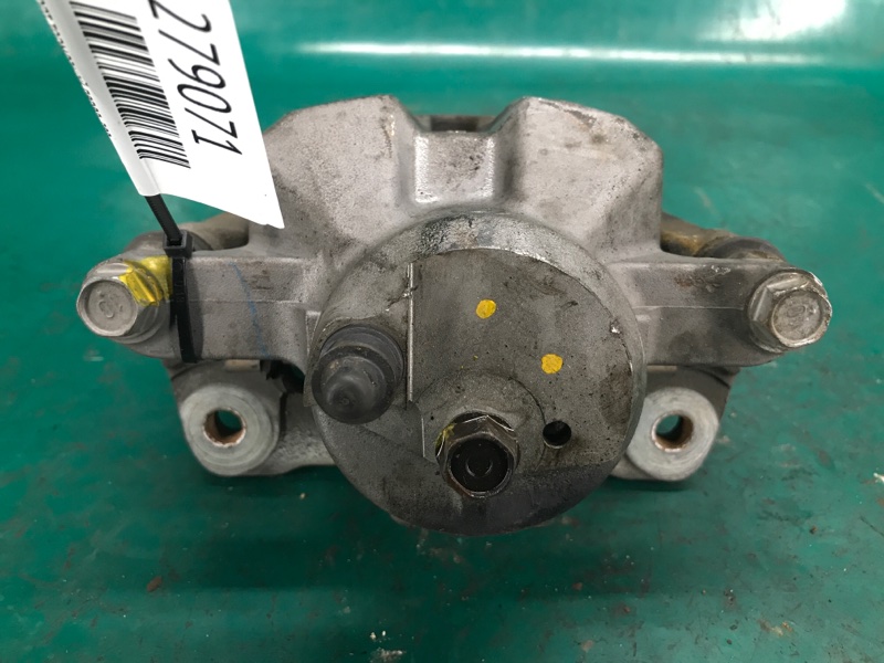 Суппорт тормозной передний левый TOYOTA PRIUS - 30 09-17