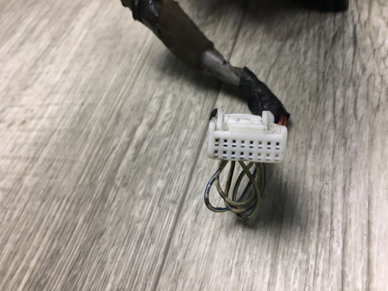 Зеркало правое MAXIMA A35 08-15