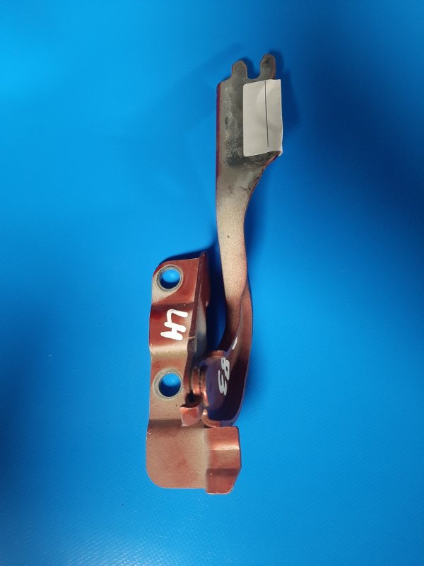 Петля капота правая MAZDA CX-5 (KE) 11-17