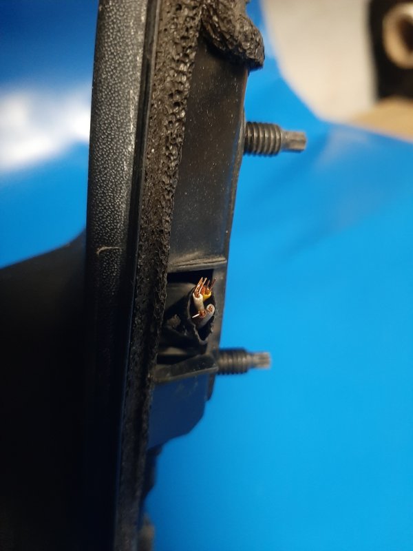 Зеркало правое LEAF 10-17