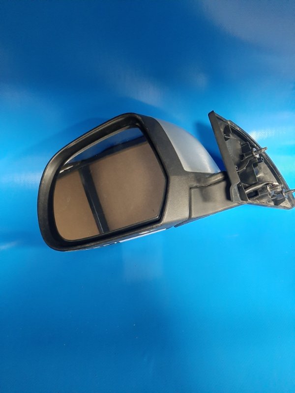 Зеркало левое NISSAN LEAF 10-17