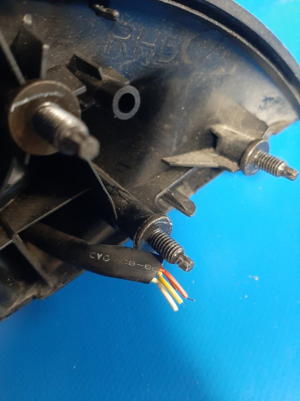 Зеркало левое LEAF 10-17