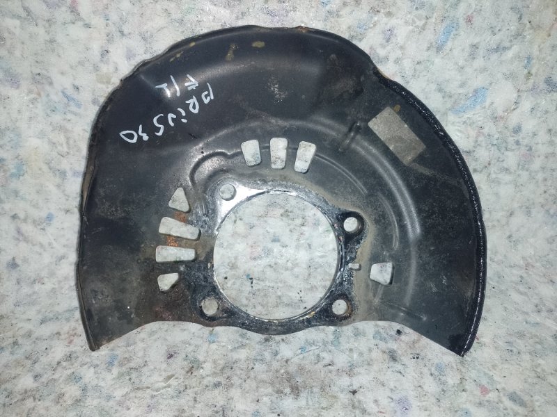 Защита тормозного диска передняя левая PRIUS - 30 09-17