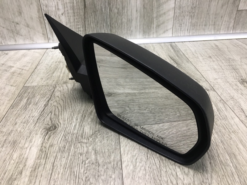 Зеркало правое AVENGER 07-14