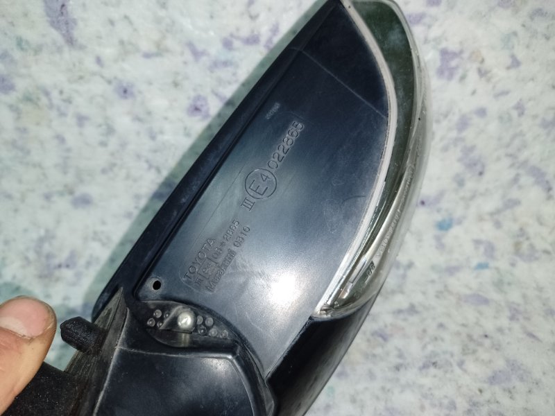 Зеркало переднее правое TOYOTA PRIUS - 30 09-17 Зеркало переднее правое TOYOTA PRIUS - 30 09-17