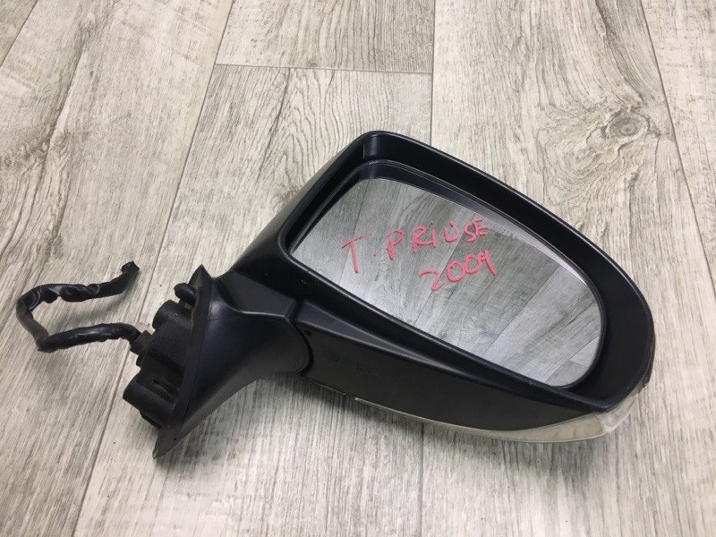 Зеркало правое PRIUS - 30 09-17