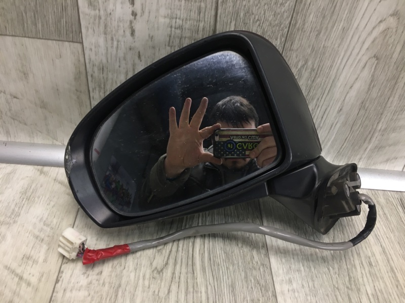 Зеркало левое TOYOTA PRIUS - 30 09-17 8794047320 Б/У