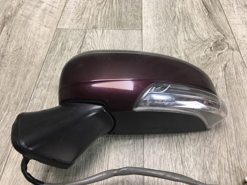 Зеркало левое TOYOTA PRIUS - 30 09-17