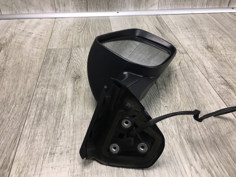 Зеркало правое AURIS 06-12 E150