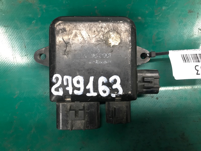 Блок управления вентилятором радиатора INFINITI G25/G35/G37/Q40 06-14 21493-EH10A Б/У