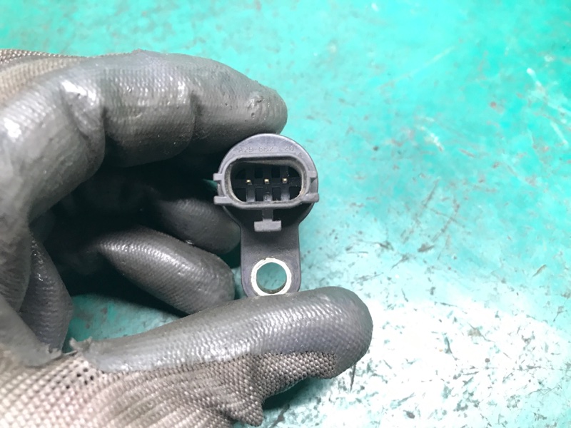 Датчик положения коленвала MURANO Z50 02-07