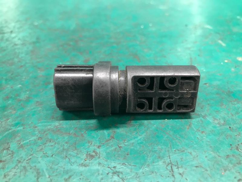 Датчик положения коленвала NISSAN MURANO Z50 02-07