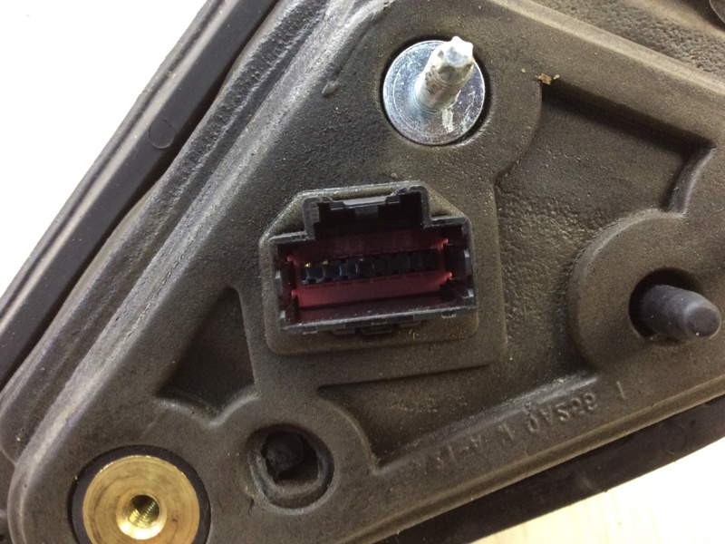 Зеркало левое TAURUS 10-19