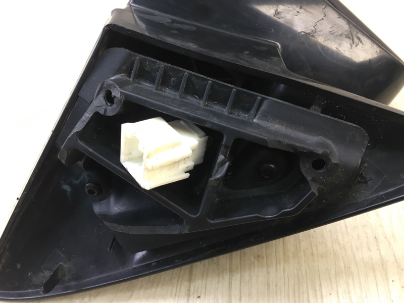 Зеркало левое SEBRING 06-10 JS Зеркало левое SEBRING 06-10 JS