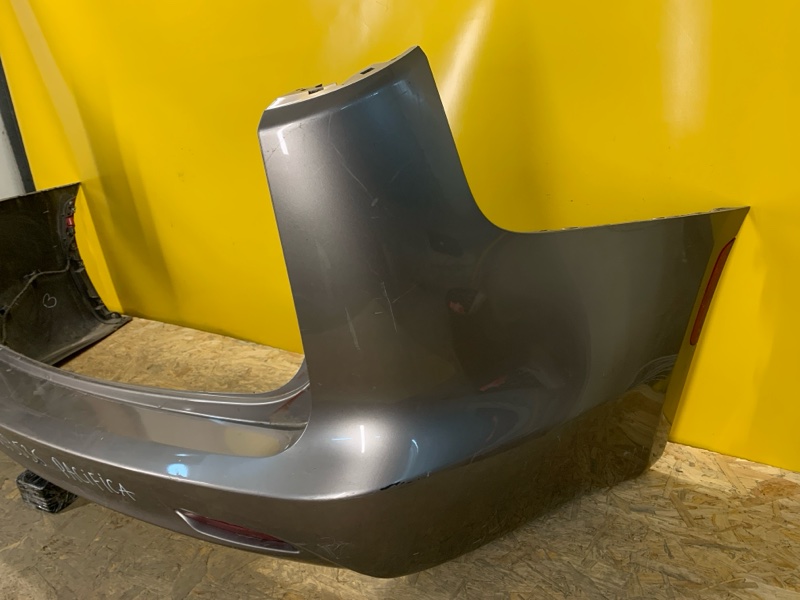 Бампер задний PACIFICA 16-20 Бампер задний PACIFICA 16-20