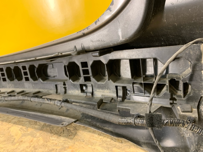 Бампер задний PACIFICA 16-20 Бампер задний PACIFICA 16-20