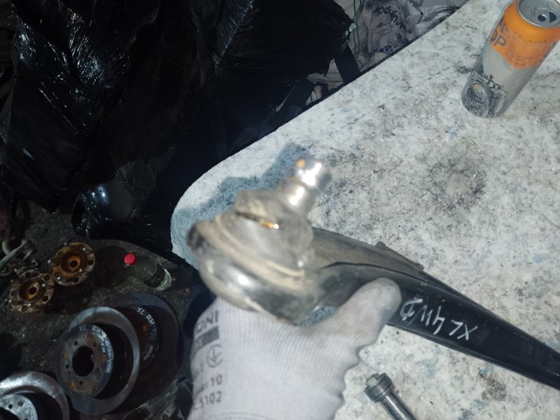 Рычаг передней подвески нижний левый MITSUBISHI OUTLANDER XL 05-13