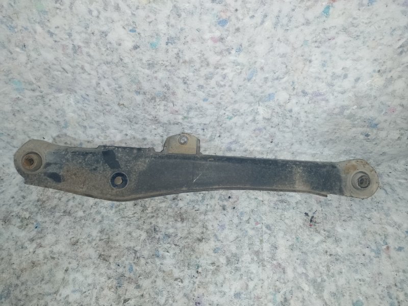 Рычаг задней подвески поперечный нижний MITSUBISHI OUTLANDER XL 05-13 Б/У