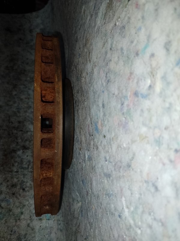 Тормозной диск передний NISSAN X-TRAIL T30 01-07