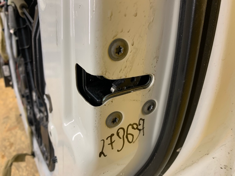 Запчасть замок двери передний правый NISSAN MURANO Z51 07-14 80500-1AN0B Б/У Замок двери передний правый NISSAN MURANO Z51 07-14 80500-1AN0B Б/У