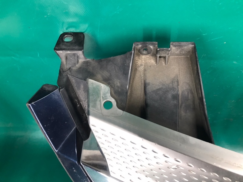 Решетка радиатора MDX (YD2) 06-13 2009 Внедорожник 3.7 J37A1 Решетка радиатора MDX (YD2) 06-13 2009 Внедорожник 3.7 J37A1