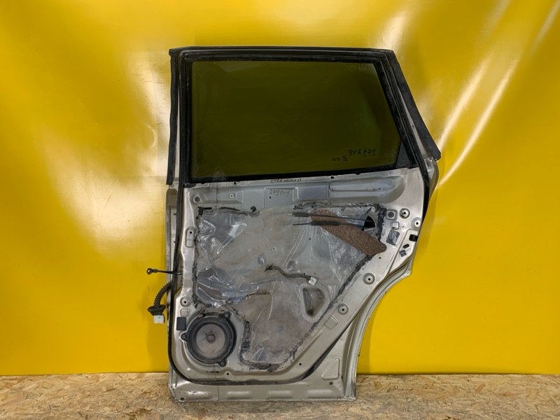 Дверь задняя правая MURANO Z50 02-07