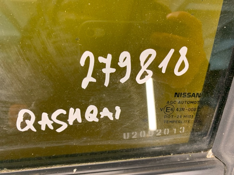 Стекло двери заднее левое QASHQAI 07-14 Стекло двери заднее левое QASHQAI 07-14