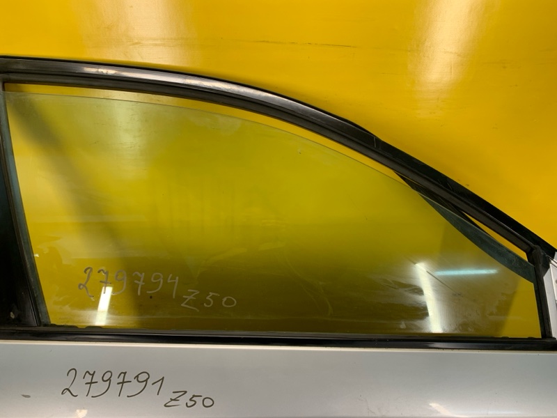Стекло двери переднее правое NISSAN MURANO Z50 02-07 80300-CA000 Б/У