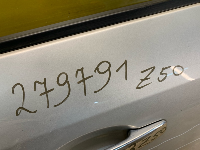 Дверь передняя правая MURANO Z50 02-07 Дверь передняя правая MURANO Z50 02-07