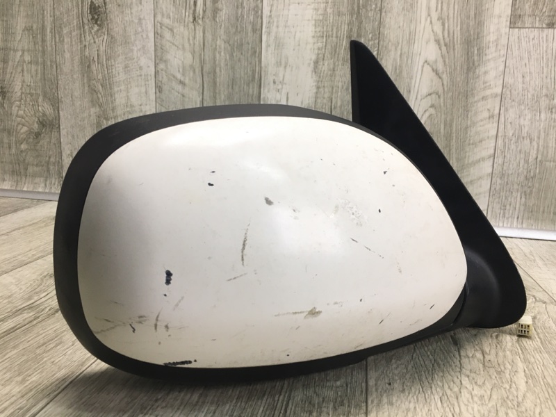 Зеркало правое TUNDRA 99-06