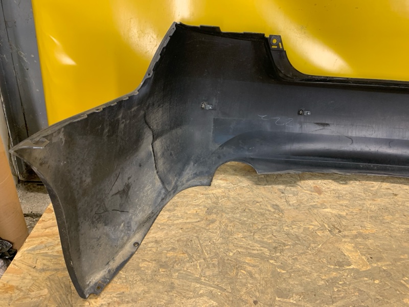 Бампер задний M25/M37/M56/Q70/M35H 10-16 Бампер задний M25/M37/M56/Q70/M35H 10-16