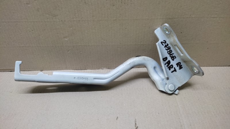 Петля капота правая DODGE DART 12-16 2015 2.4 ED6 68082130AA Б/У
