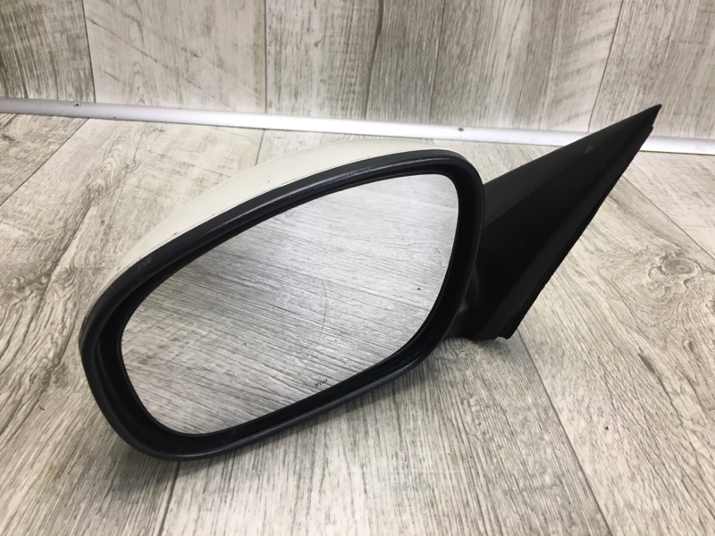 Зеркало левое 300 04-10