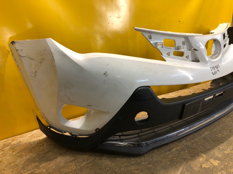 Бампер передний TOYOTA RAV4 13-19 Бампер передний TOYOTA RAV4 13-19