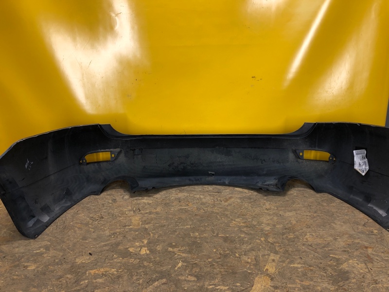 Бампер задний TRIBECA B10 07-13