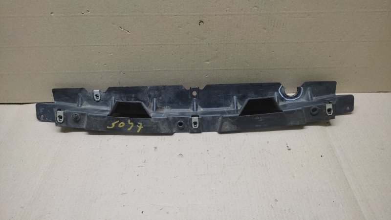 Кронштейн заднего бампера DODGE DART 12-16 2.4 ED6 Кронштейн заднего бампера DODGE DART 12-16 2.4 ED6