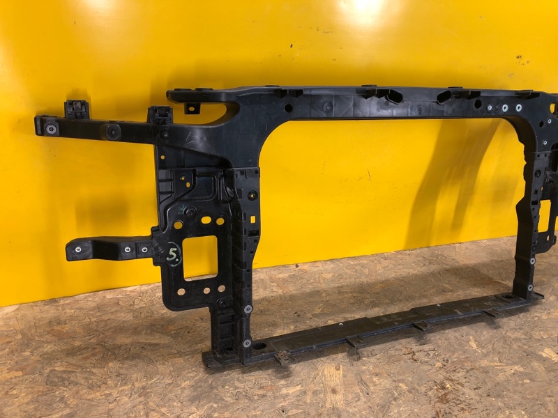 Панель передняя HYUNDAI KONA OS 17-23