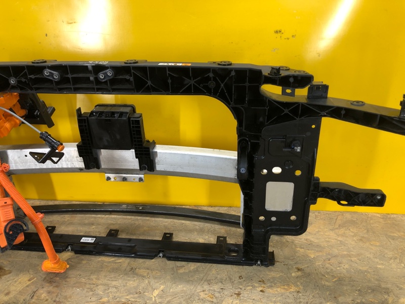 Панель передняя KONA OS 17-23