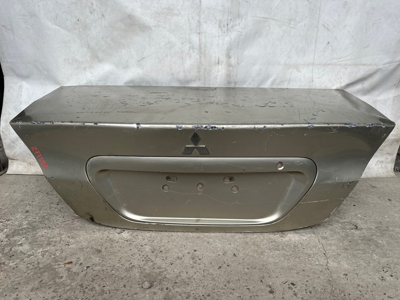 Крышка багажника LANCER IX 9 03-07 Крышка багажника LANCER IX 9 03-07