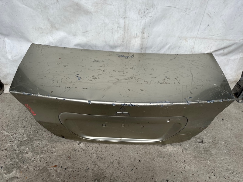 Крышка багажника MITSUBISHI LANCER IX 9 03-07 Крышка багажника MITSUBISHI LANCER IX 9 03-07