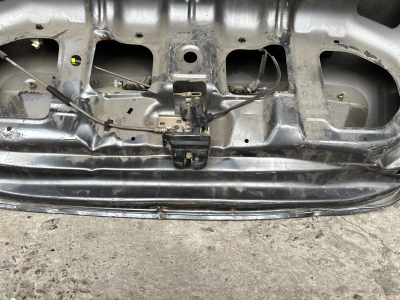 Крышка багажника LANCER IX 9 03-07