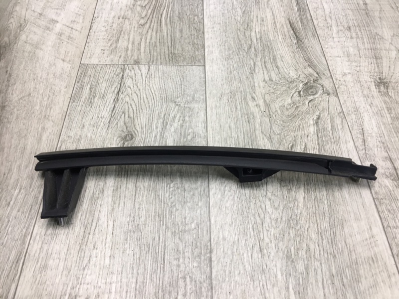 Направляющая стекла двери задняя правая ELANTRA MD 10-15 2015 Седан 1.8 Направляющая стекла двери задняя правая ELANTRA MD 10-15 2015 Седан 1.8