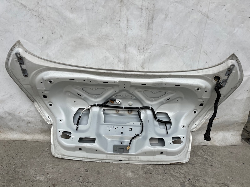 Крышка багажника G25/G35/G37/Q40 06-14